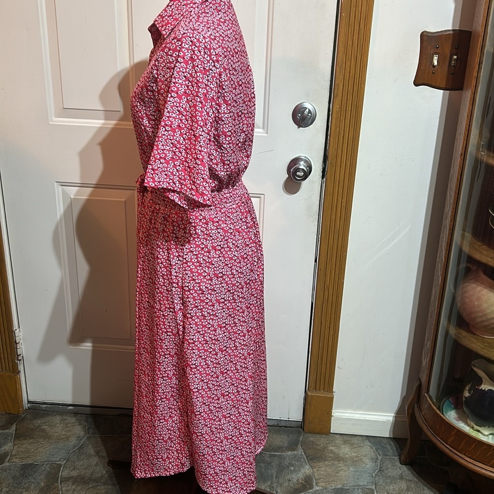 Pink and White Floral Short Sleeve Button Down Tie in the Front Dress Size XL - Picture 4 of 6